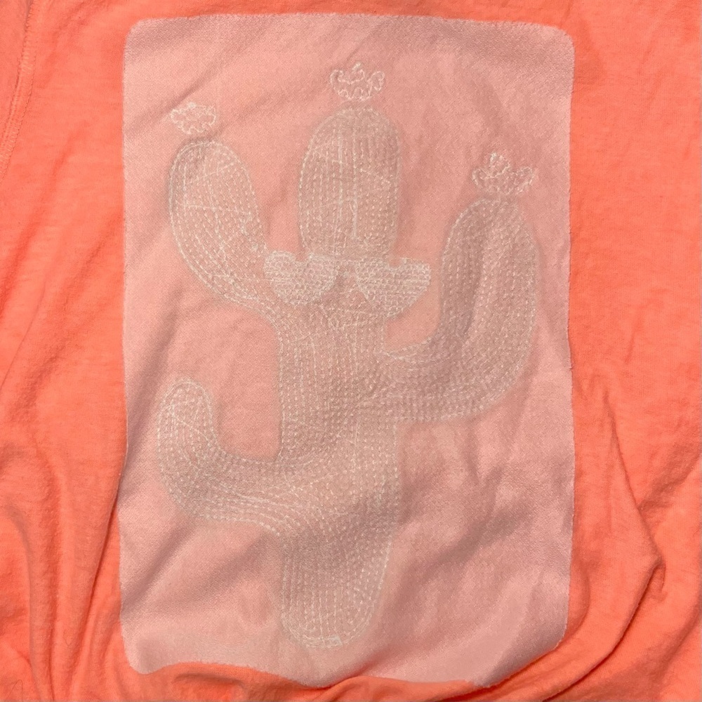 🌵🕶️Cute cactus flip sequin t-shirt! - Picture 7 of 9